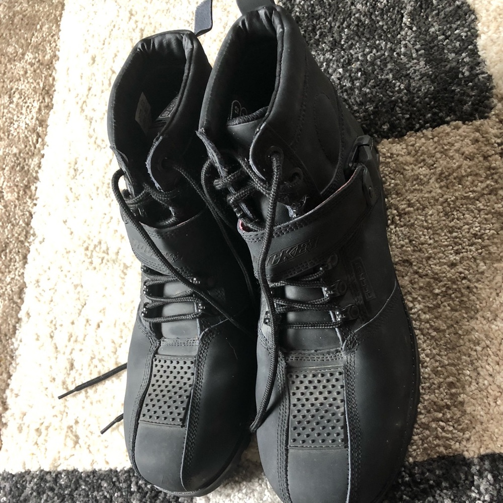 Men’s motorcycle boots